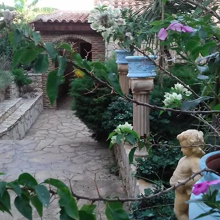 בית הארחה Mila La *