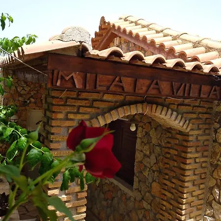 Mila La * Kástro Tornéze