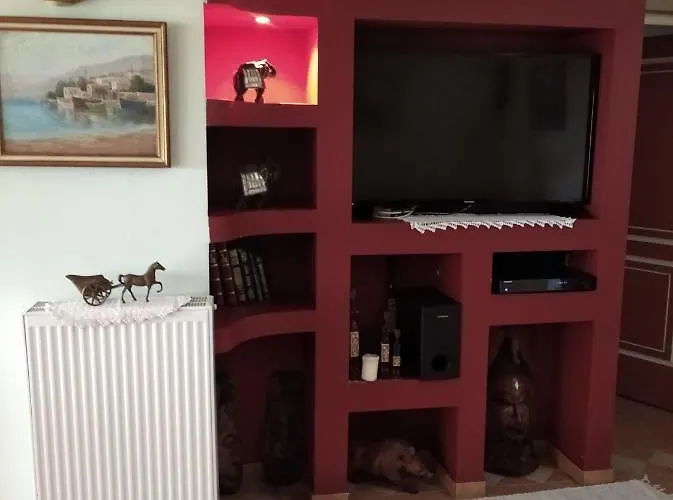 Pensjonat Mila La Kástro Tornéze