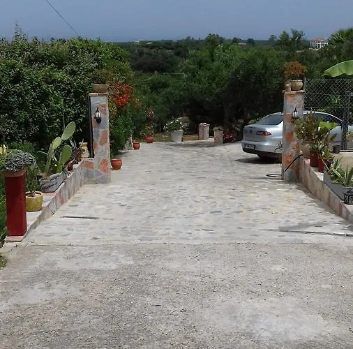 Mila La Kástro Tornéze